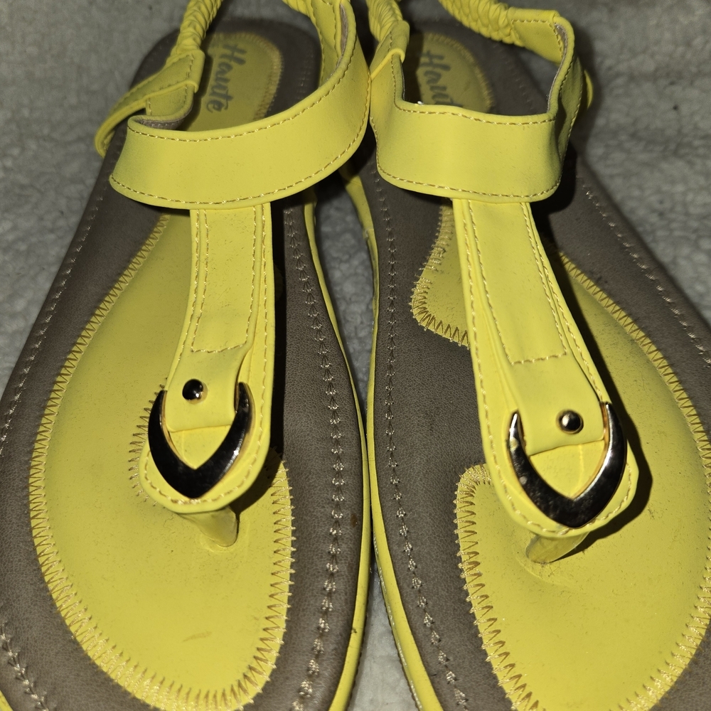 Women's Bright Yellow T-Strap Sandals - Picture 4 of 6